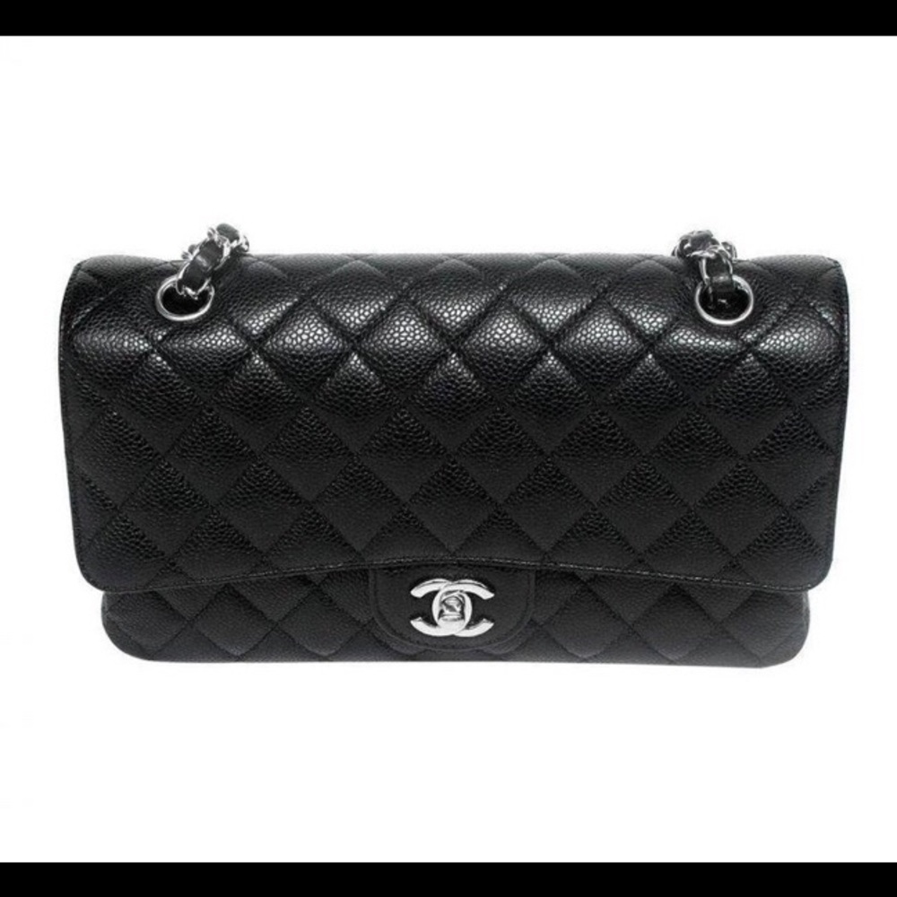 💯 Authentic Chanel handbag with silver chain. - Picture 2 of 7